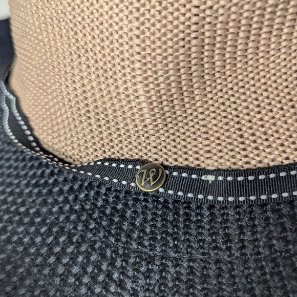 Wallaroo Victoria Two-Toned Sun Hat  Tan Black Wide Brim Boulder Colorado - Picture 3 of 5